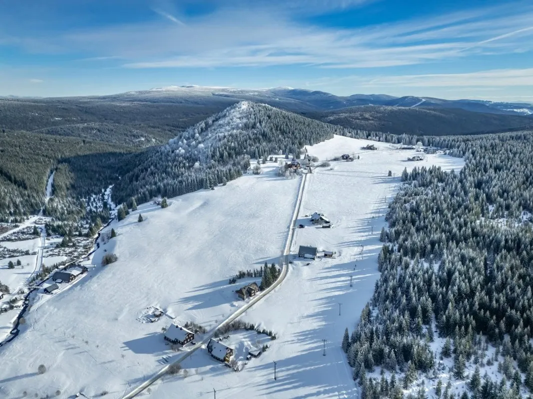 Prosíme řidiče o spolupráci při parkování